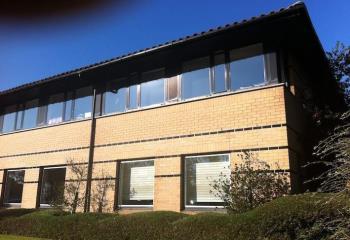 Vente bureaux - Proche axes autoroutiers et bus  à Vendeville - 59175