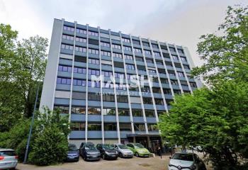 Vente bureaux - Parc de la Tête d'Or, proche périphérique et transports  à Villeurbanne - 69100