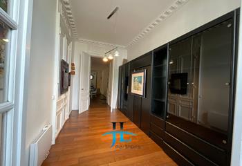 Local commercial à vendre Bordeaux (33000) - 84 m²  à Bordeaux - 33000