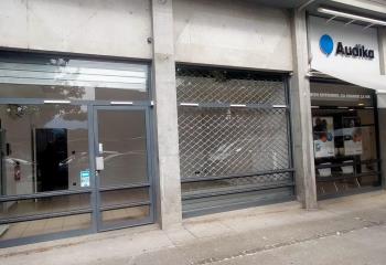 Local commercial à vendre - Proche cinéma