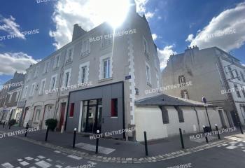 Local commercial à vendre Nantes (44000) - 92 m²  à Nantes - 44000