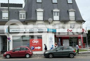 Local commercial à vendre Vigneux-sur-Seine (91270) - 295 m²
