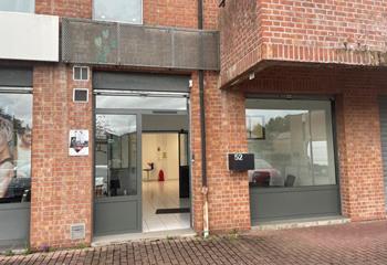 Vente local commercial - Proche écoles et transports