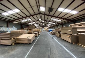 Local d'activité à vendre - Proximité RN 20  à Angerville - 91670