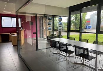 Vente local d'activité - Proximité A63 et rocade  à Canéjan - 33610