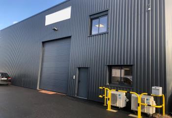 Local d'activités à vendre - Proche A63
