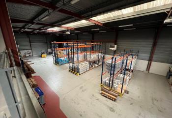 Vente entrepôt - Proche N10 et Gare de La Verrière  à Coignières - 78310