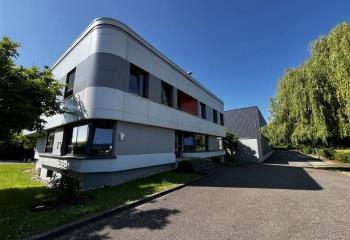 Entrepôt avec bureaux à vendre - Zone Industrielle Sud