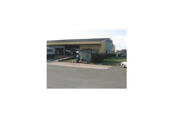 Messagerie à vendre - Nombreux accès quais  à La Chaussée-Saint-Victor - 41260