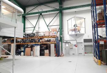 Activité/Entrepôt à vendre Montigny-le-Bretonneux (78180) - 2156 m²  à Montigny-le-Bretonneux - 78180