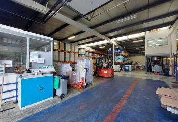Activité/Entrepôt à vendre Montigny-le-Bretonneux (78180) - 2495 m²