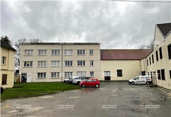 Vente locaux d'activité - 8 bâtiments  à Mouroux - 77120
