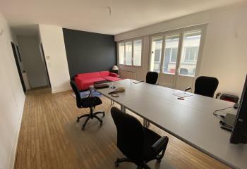 Bureaux à vendre - Centre-ville, proche transports  à Saint-Nazaire - 44600