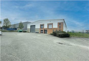 Activité/Entrepôt à vendre Saint-Quentin-Fallavier (38070) - 1786 m²  à Saint-Quentin-Fallavier - 38070