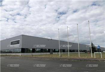 Locaux d'activités avec bureaux à vendre - Proche Orléans  à Sully-sur-Loire - 45600