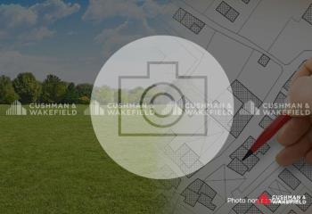 Terrain professionnel - Proximité A10