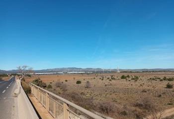 Terrain industriel à vendre - Proximité A9 et Port-Bou  à Rivesaltes - 66600
