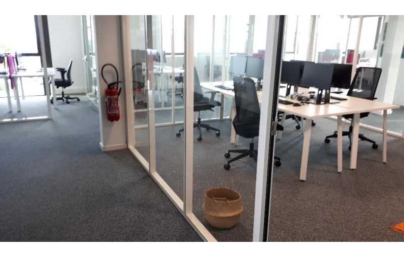 Location de bureau de 211 m² à Cesson-Sévigné - 35510 photo - 1