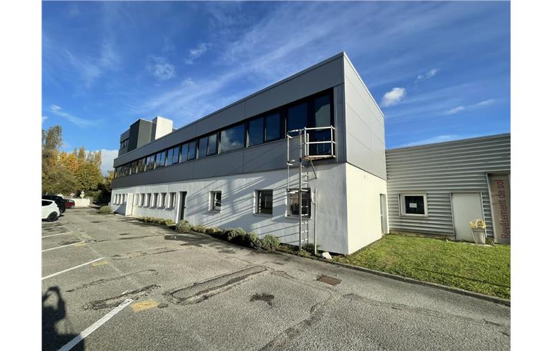 Location de bureau de 85 m² à Échirolles - 38130 photo - 1
