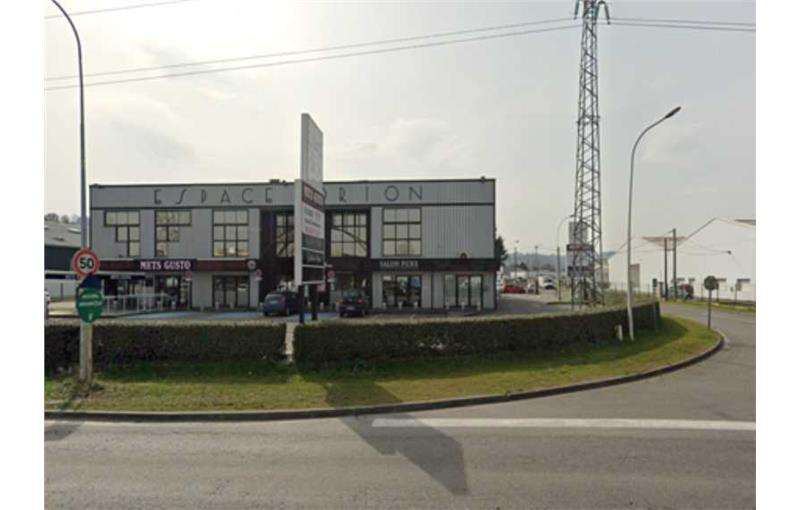 Location de bureau de 222 m² à Lons - 64140 photo - 1