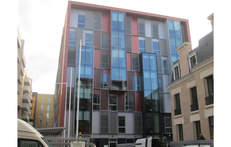 Location de bureau de 10 258 m² à Montreuil - 93100 photo - 1