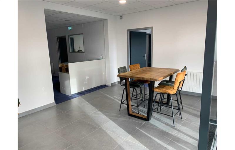 Location de bureau de 145 m² à Quimper - 29000 photo - 1