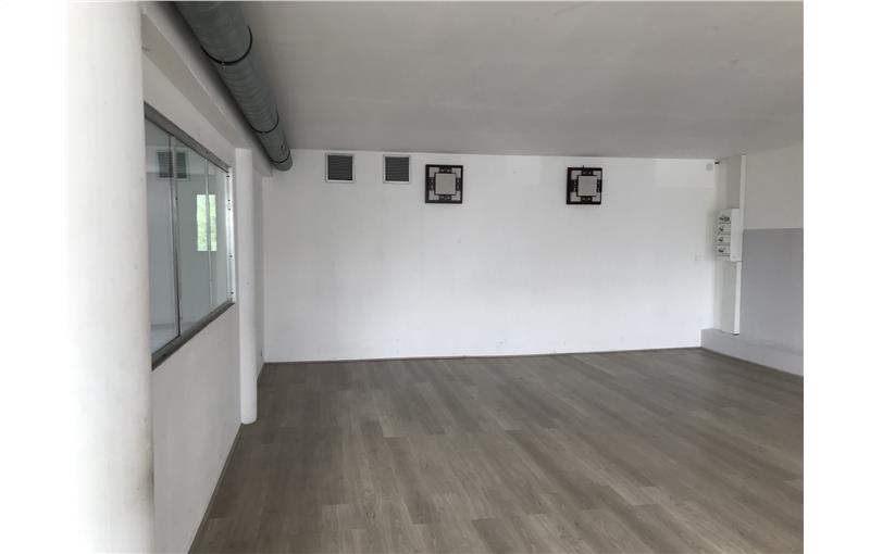 Location de bureau de 174 m² à Trignac - 44570 photo - 1