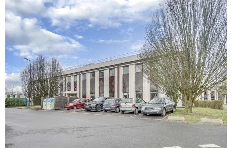 Location de bureau de 1 403 m² à Villebon-sur-Yvette - 91140 photo - 1