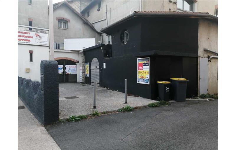 Location de local commercial de 616 m² à Tarbes - 65000 photo - 1