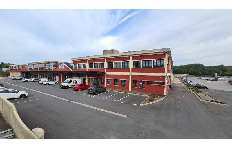Location d'entrepôt de 4 778 m² à Amiens - 80000 photo - 1