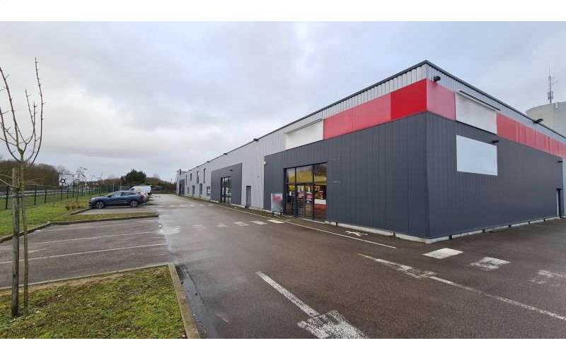 Location d'entrepôt de 400 m² à Camon - 80450 photo - 1