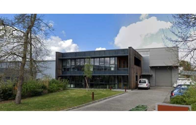 Location d'entrepôt de 733 m² à Canéjan - 33610 photo - 1
