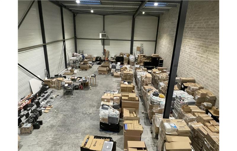 Location d'entrepôt de 815 m² à Cormeilles-en-Parisis - 95240 photo - 1