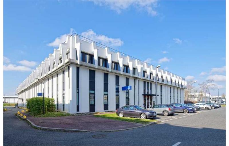 Location d'entrepôt de 1 638 m² à Courcouronnes - 91080 photo - 1
