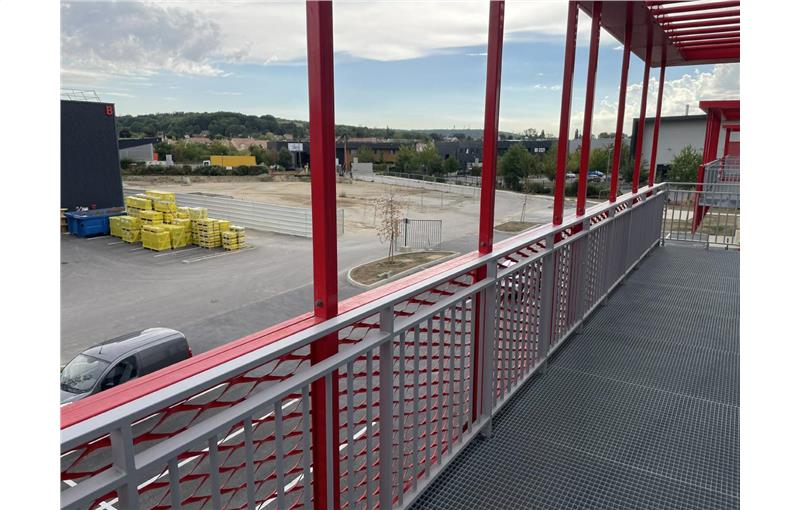 Location d'entrepôt de 391 m² à Frépillon - 95740 photo - 1