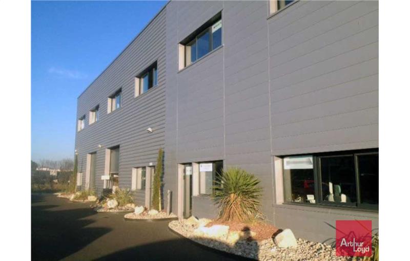 Location d'entrepôt de 960 m² à Pérols - 34470 photo - 1