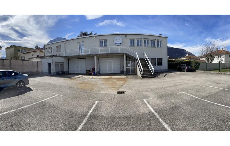Location d'entrepôt de 852 m² à Seyssinet-Pariset - 38170 photo - 1