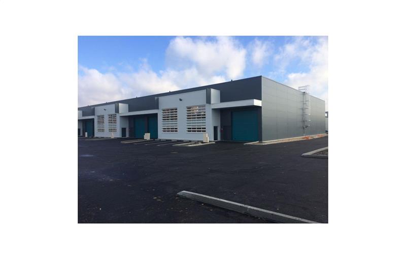 Location d'entrepôt de 255 m² à Vénissieux - 69200 photo - 1