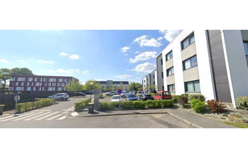 Bureau à vendre de 102 m² à Chartres-de-Bretagne - 35131 photo - 1