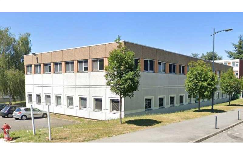 Bureau à vendre de 1 500 m² à Ris-Orangis - 91130 photo - 1