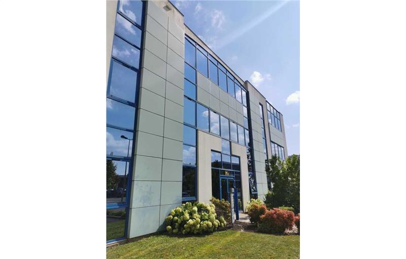 Bureau à vendre de 367 m² à Saint-Grégoire - 35760 photo - 1